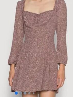 Abercrombie & Fitch Micro-Print Long-Sleeve Square-Neck Dress